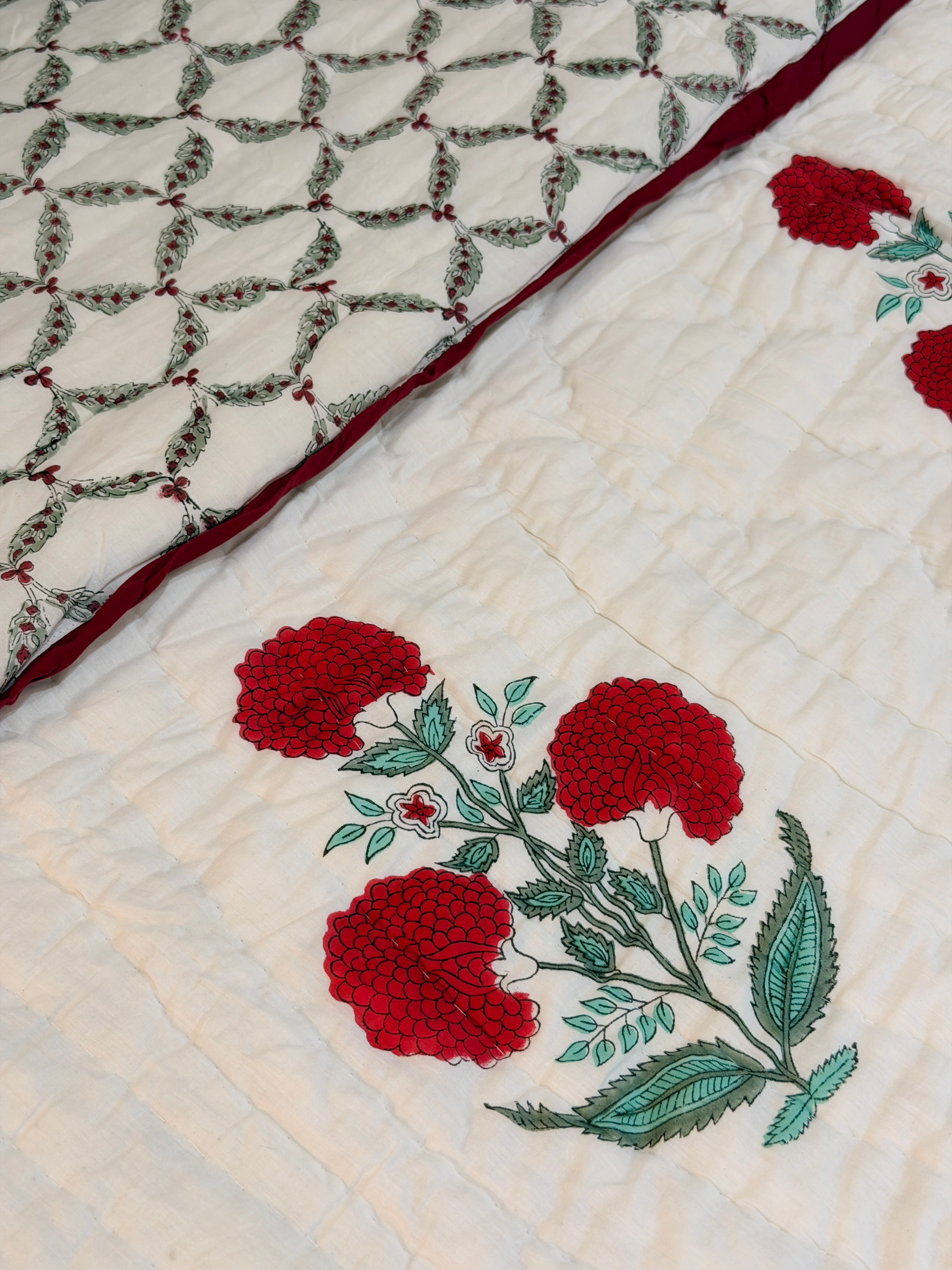 Red Poppy Reversible - Queen Quilt