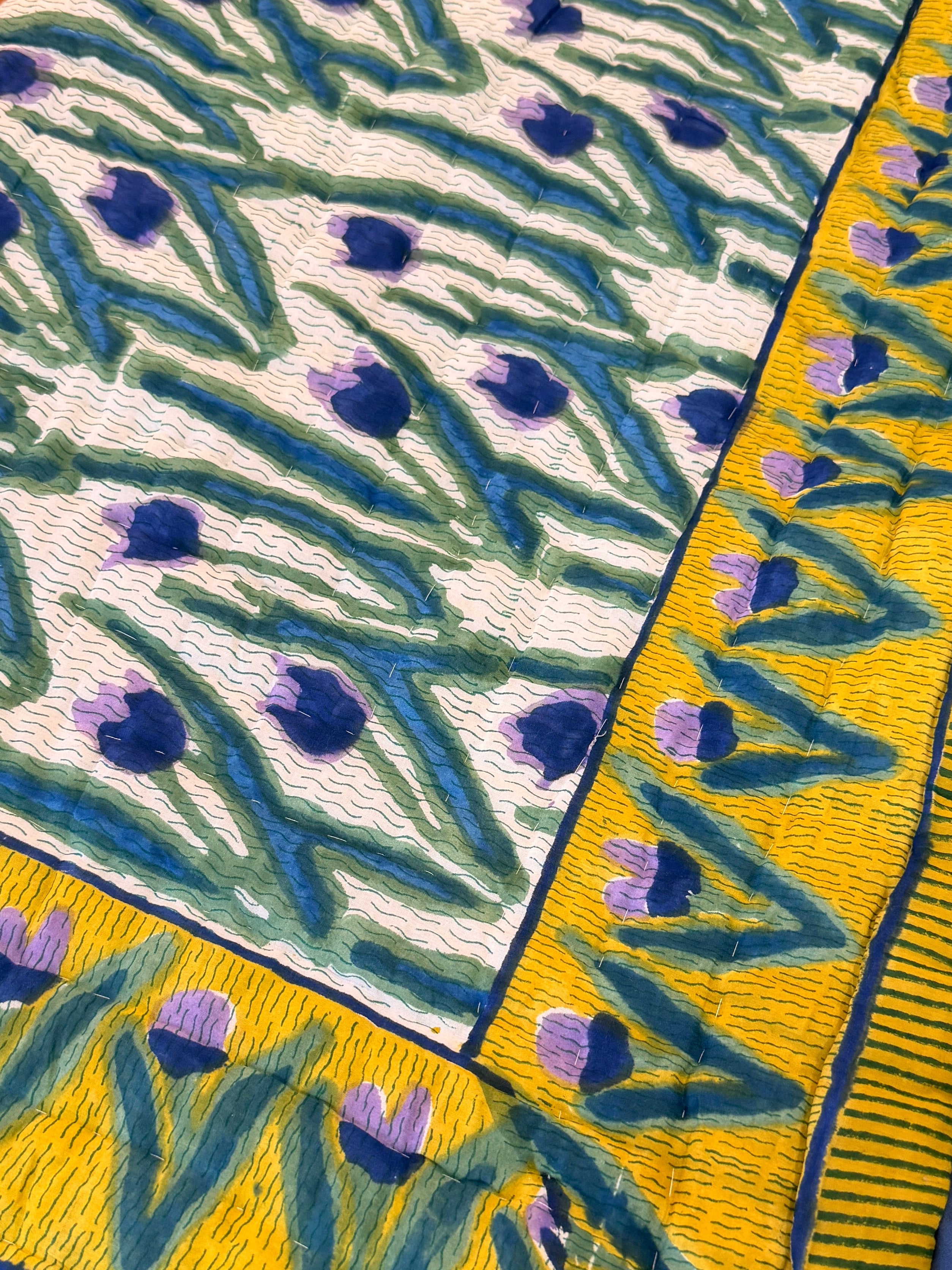 Yellow Tulip Vibrant Blanket – King Size Reversible 100% Cotton Quilt