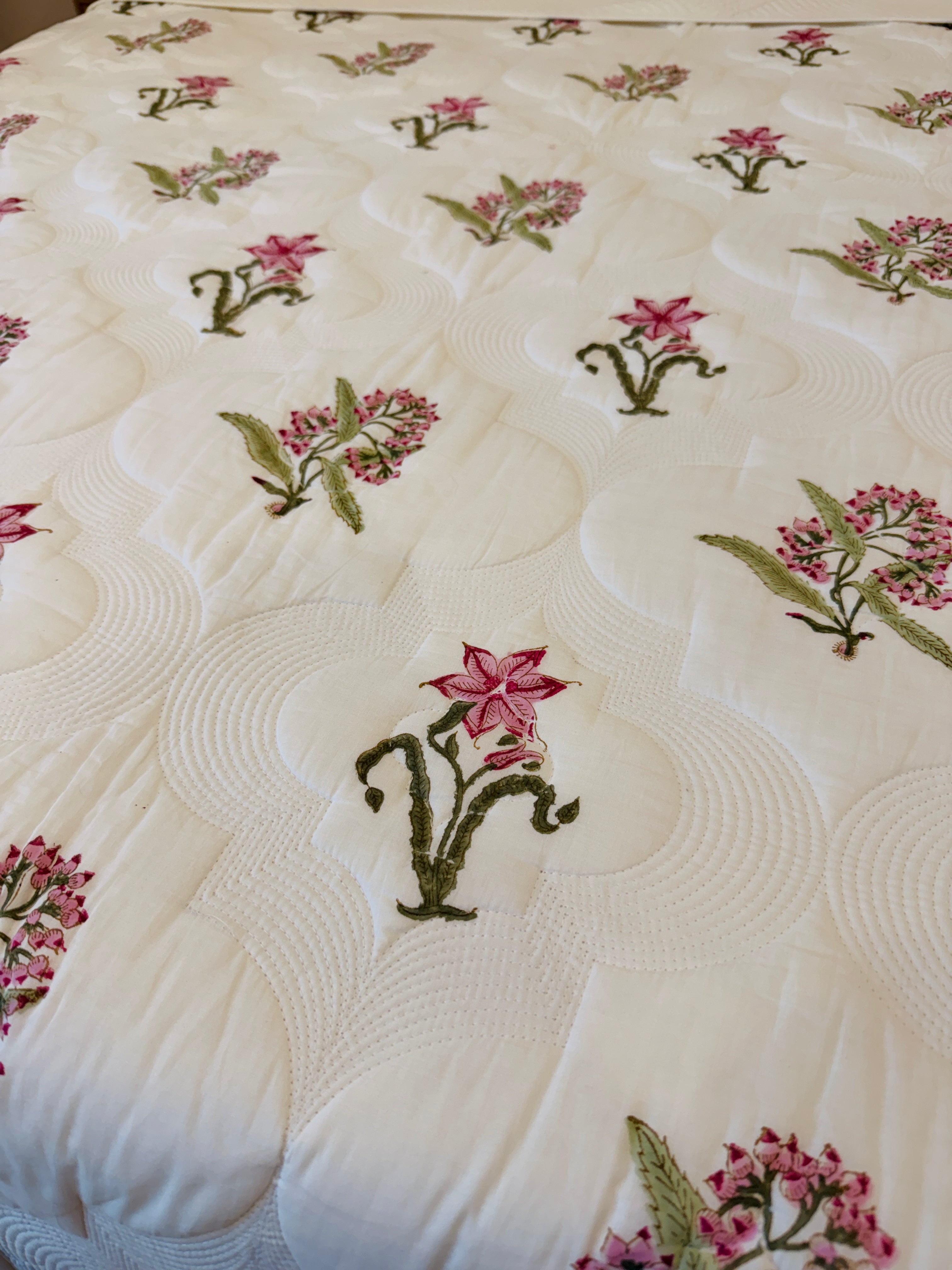Blush Meadow Luxury - King Bedspread