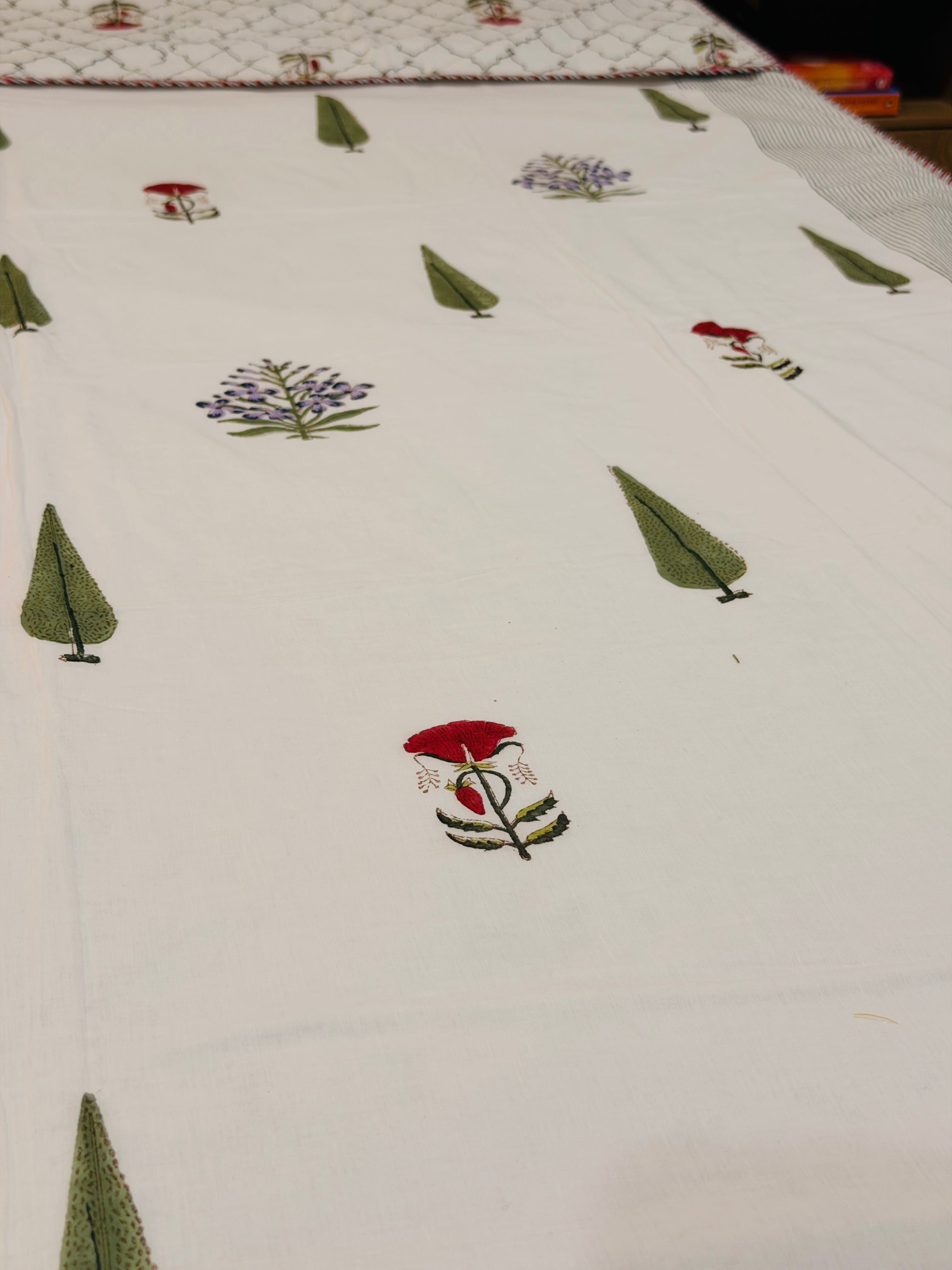 Mughal Print Reversible Summer Blanket - Dohar