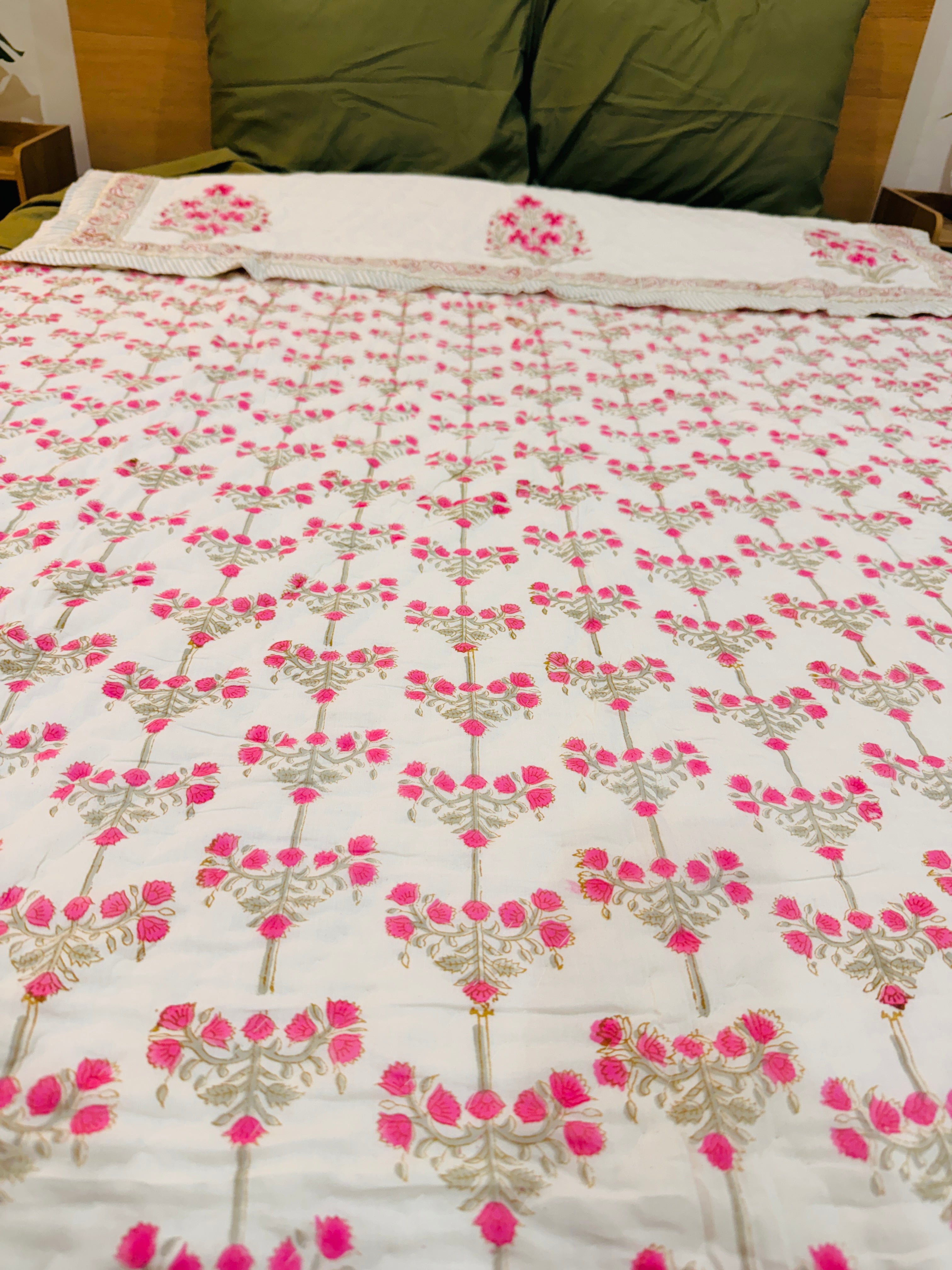 Pink Floral Twin Quilt | Jaipur Razai | 100% Cotton Reversible Summer Blanket | Lightweight & Breathable | Teen Birthday Gift