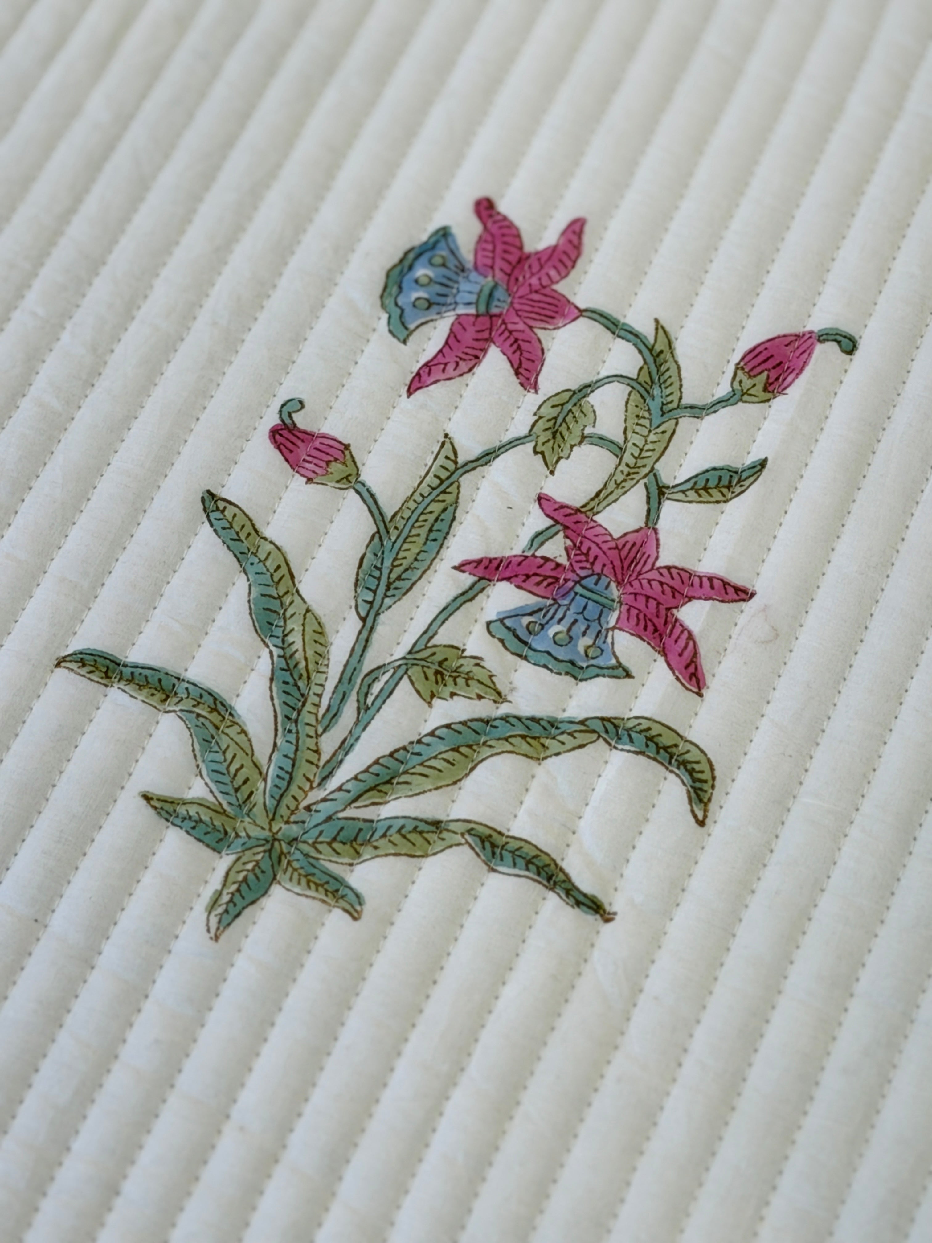 Palm Blossom Luxury Bedspread with Shams