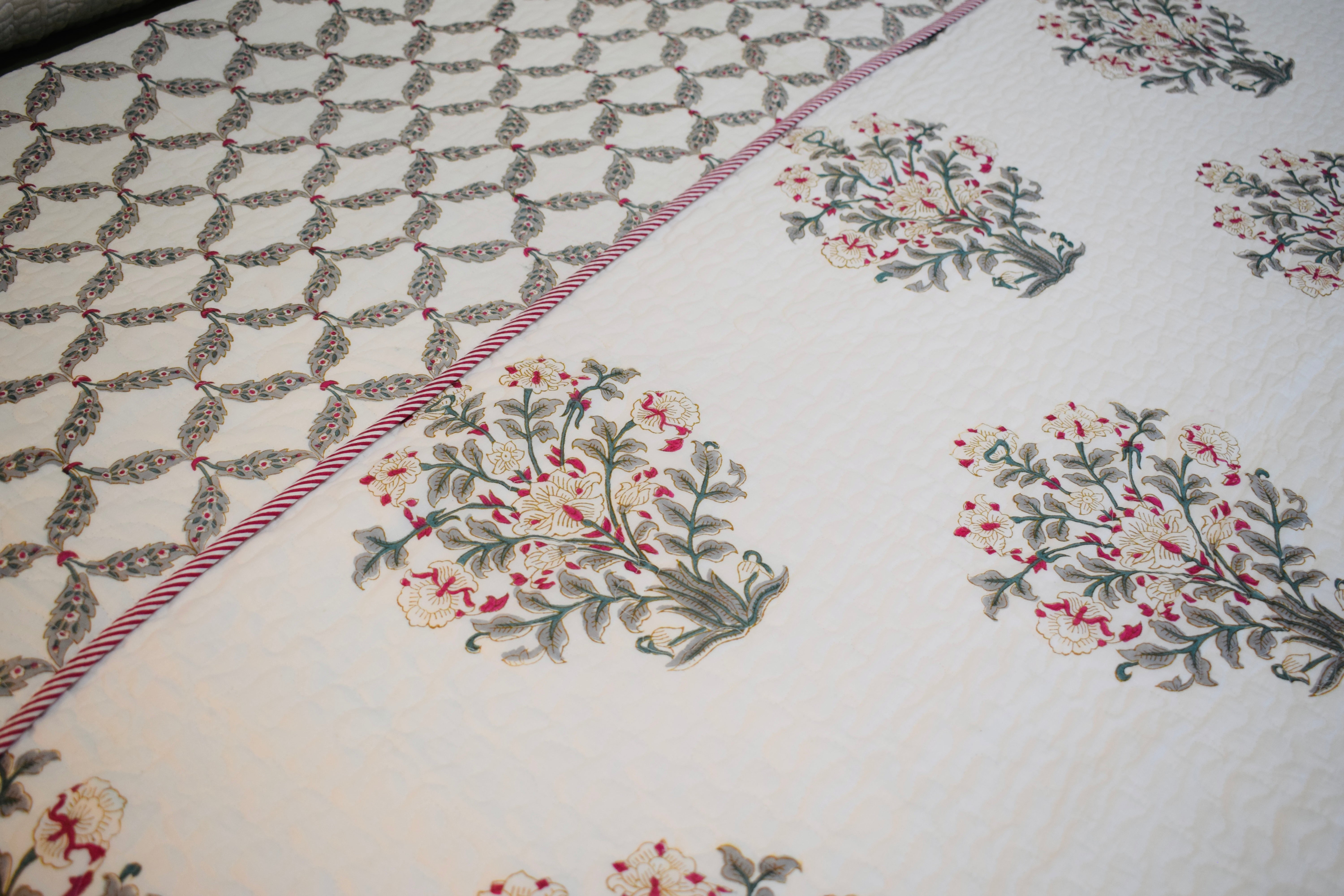 Gulmohar - King Bedspread with Shams