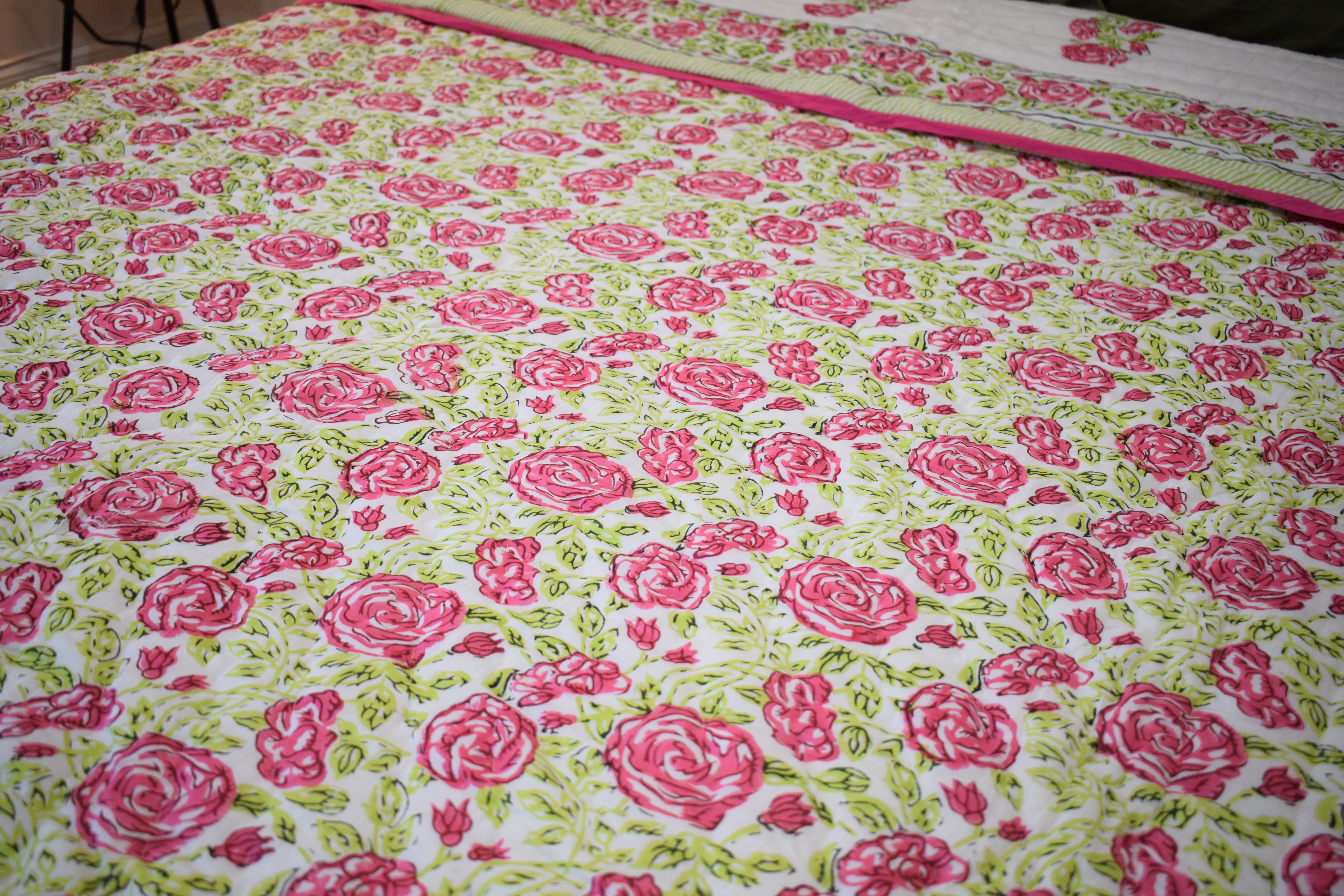 Pink Rose Reversible - Queen Quilt