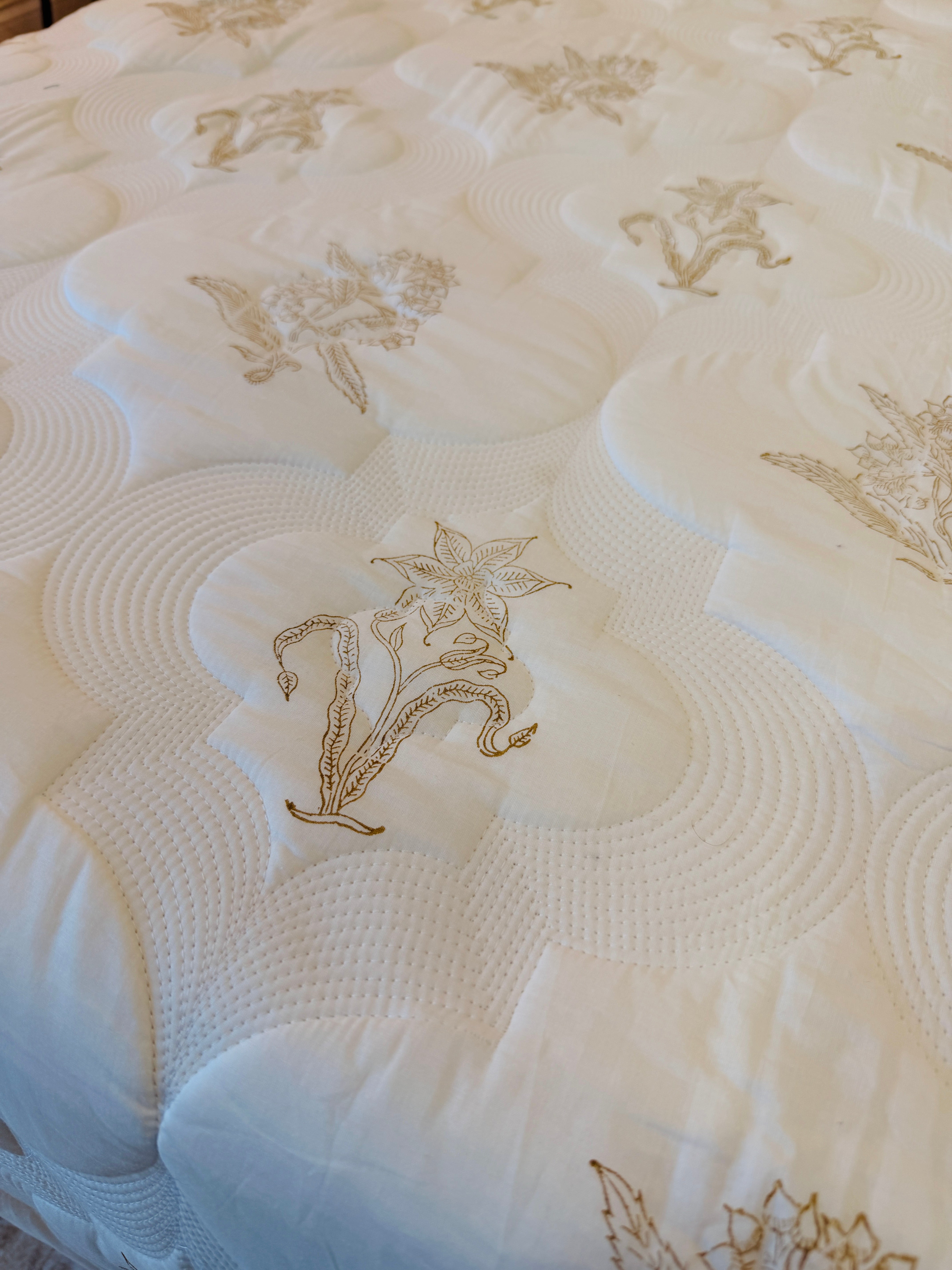 Blush Meadow Luxury - King Bedspread
