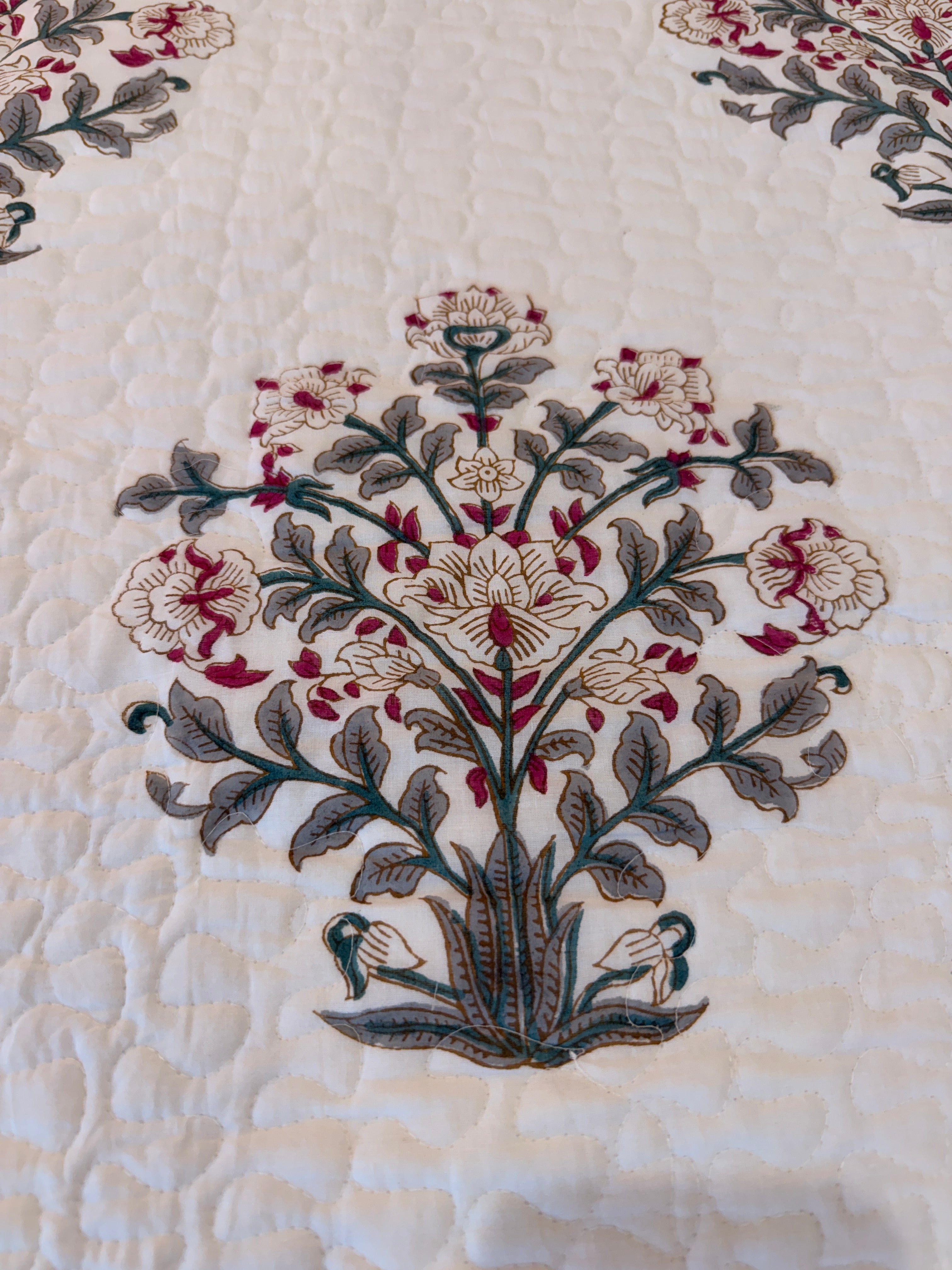 Gulmohar - King Bedspread with Shams