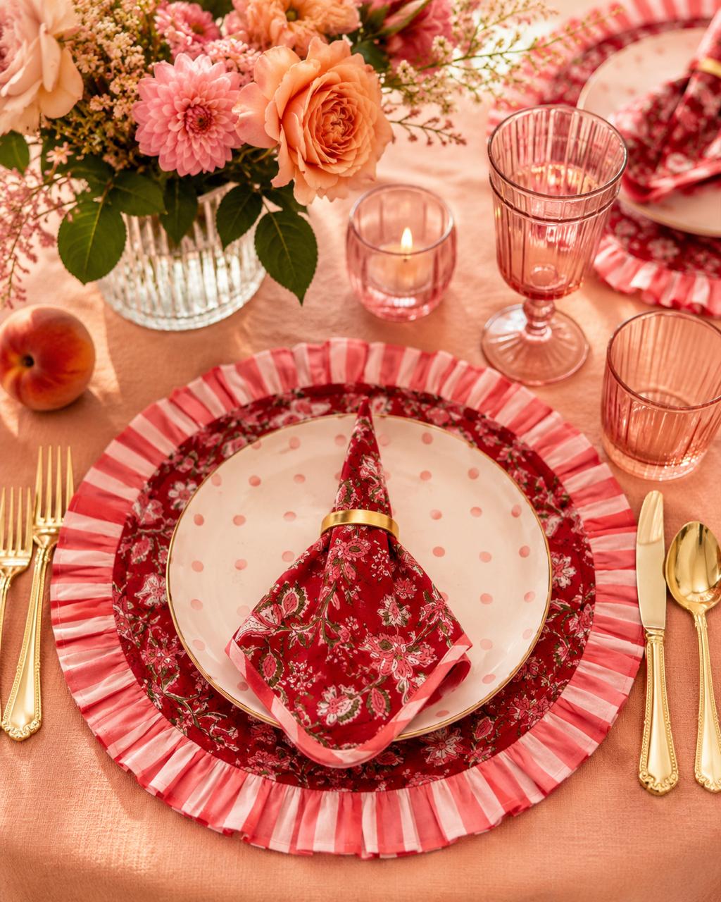 Crimson Garden Frill Block Printed Placemat & Napkin Set of 2