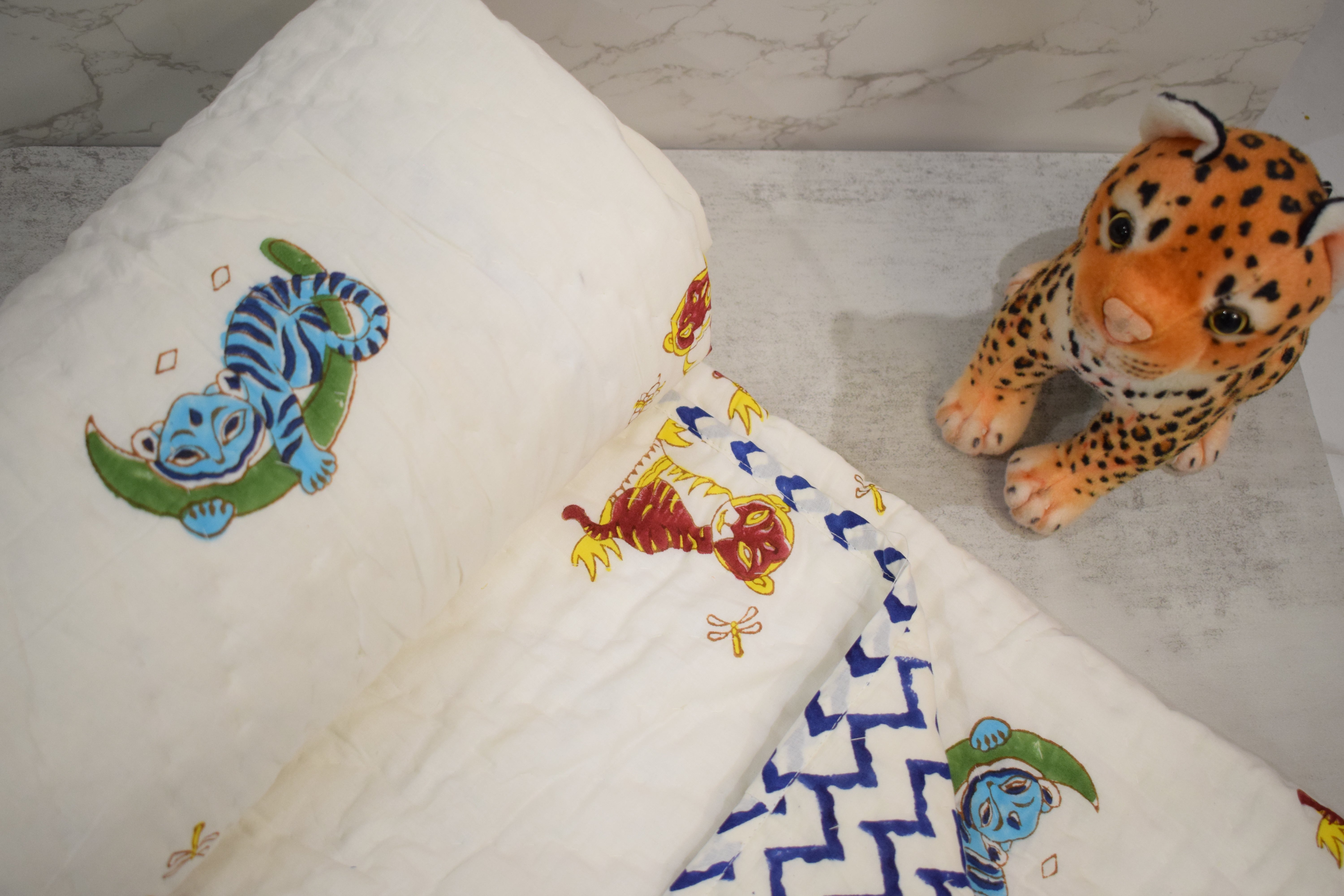 Tiger on the Moon Quilt