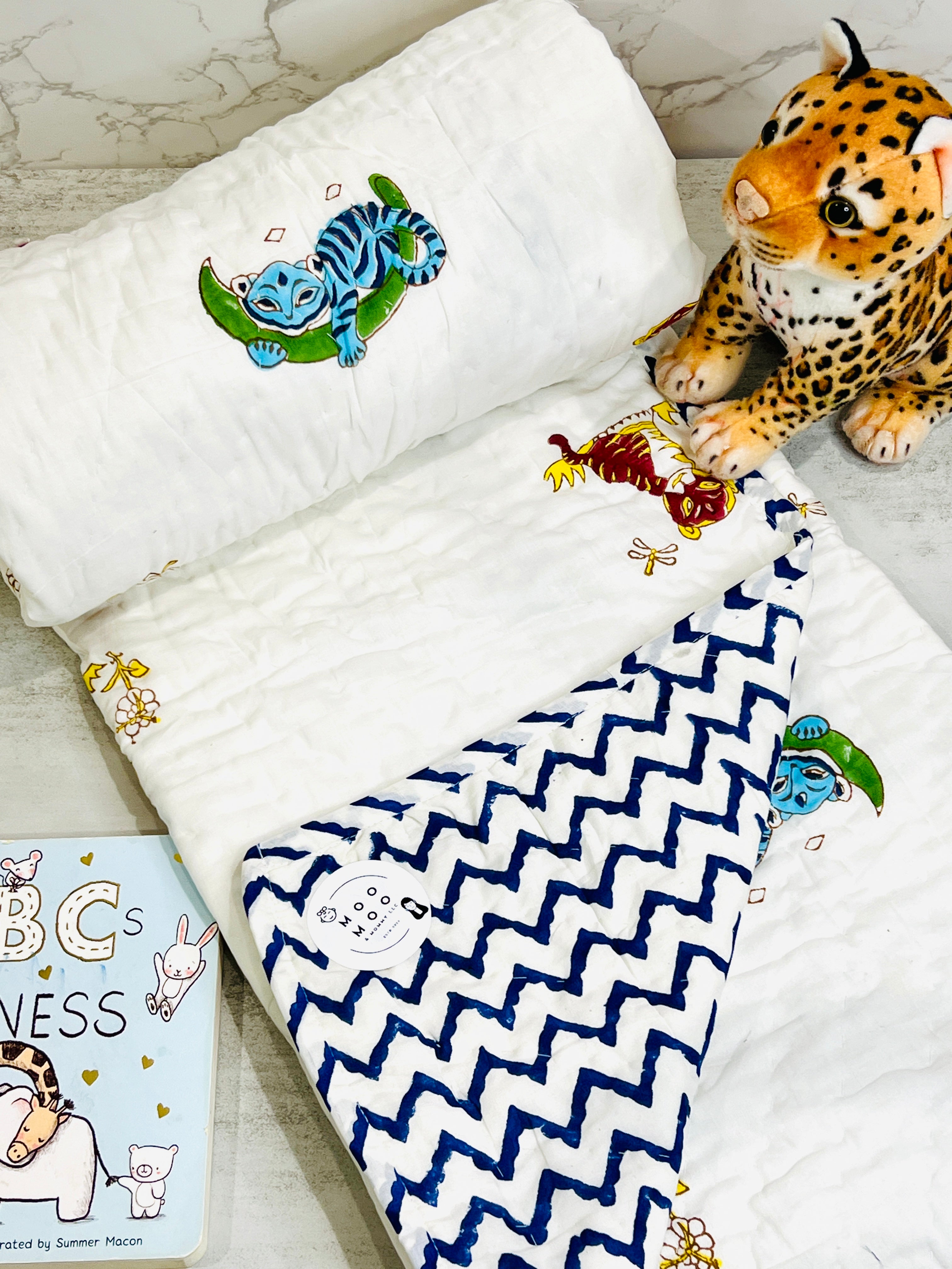 Tiger on the Moon Quilt