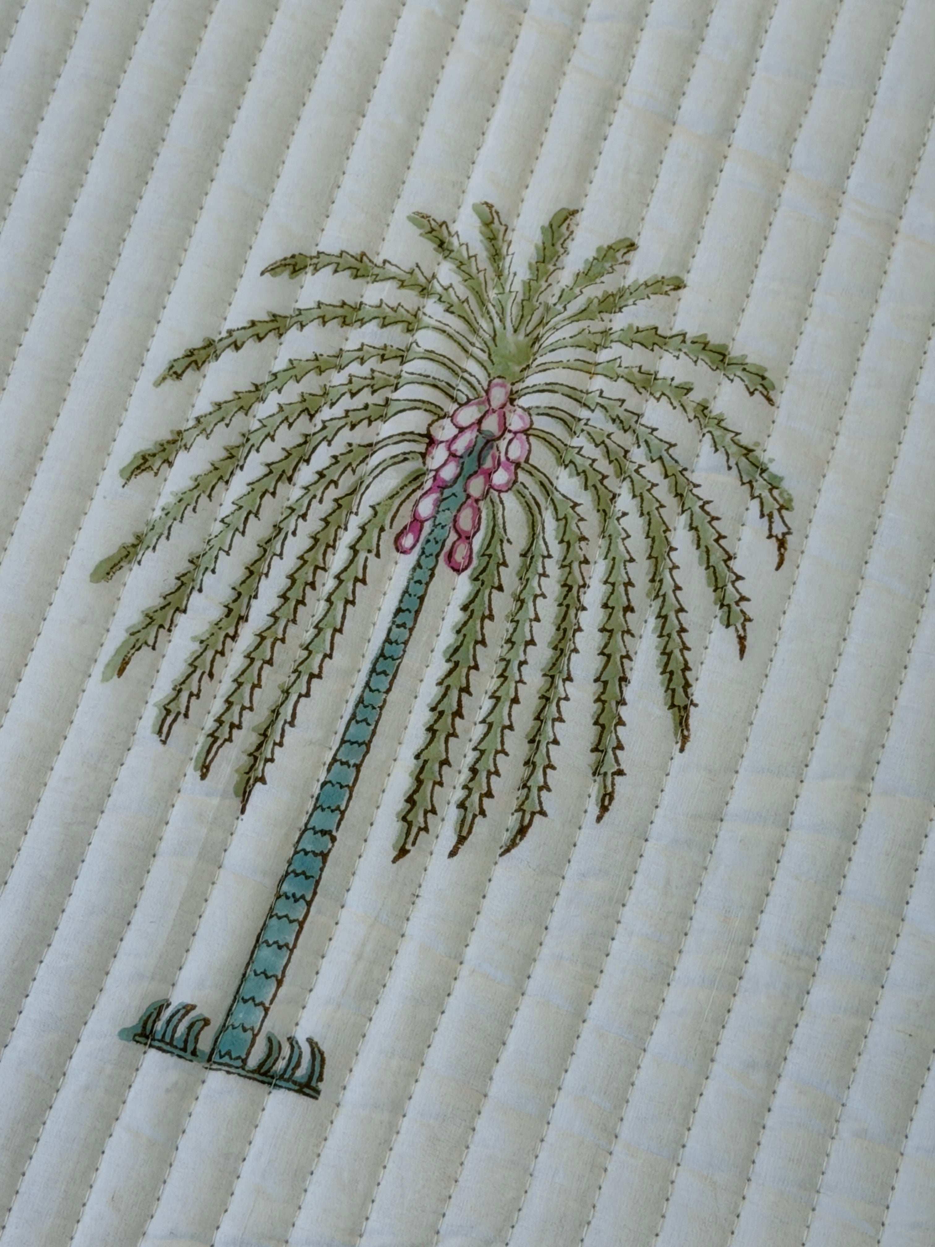 Palm Blossom Luxury Bedspread with Shams