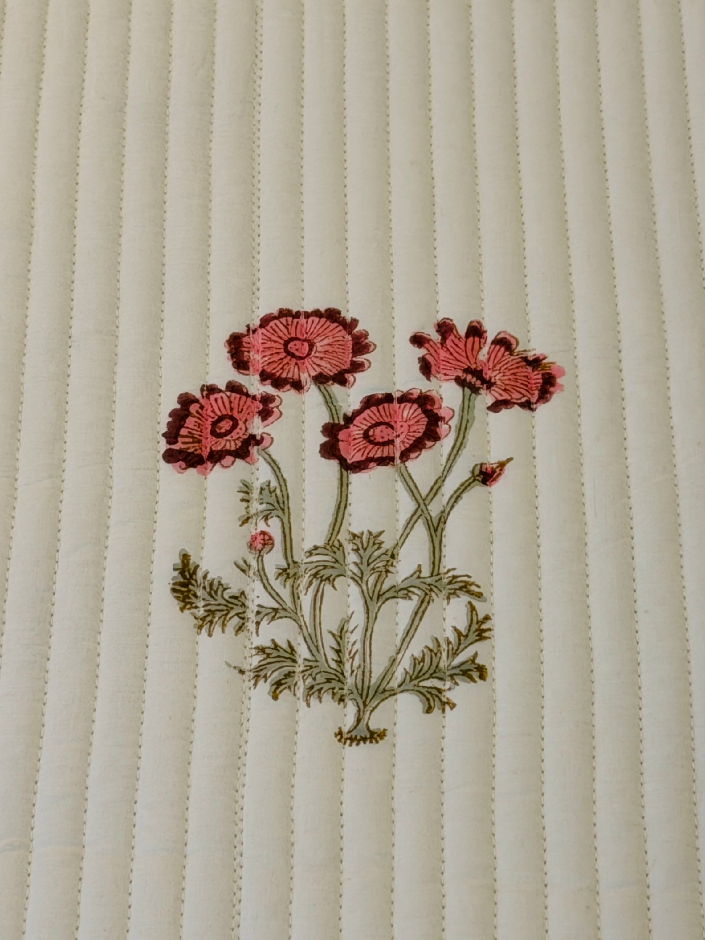 Fresh Orchard Luxury - Queen Bedspread