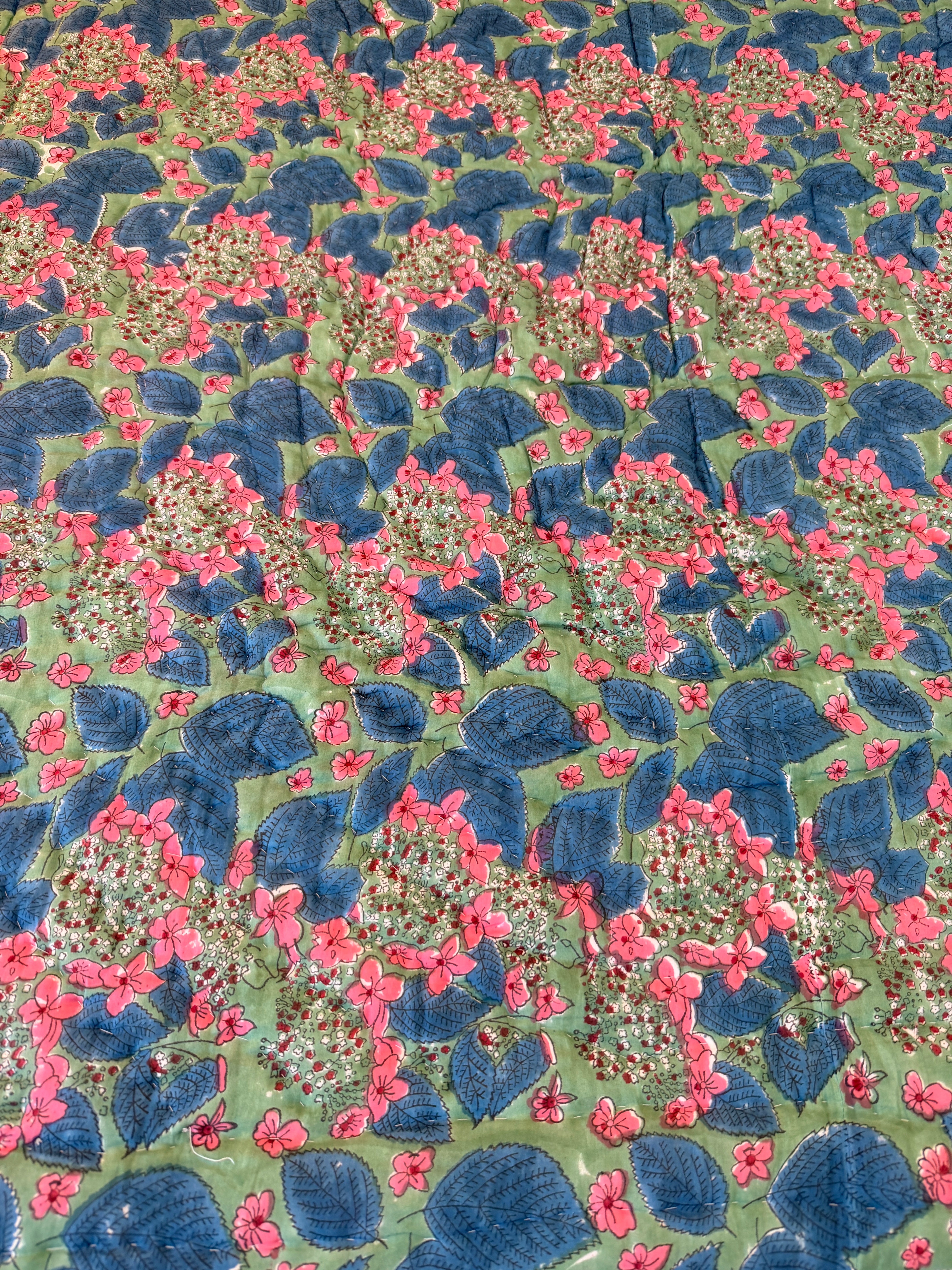 Emerald Eve Reversible - Queen Quilt