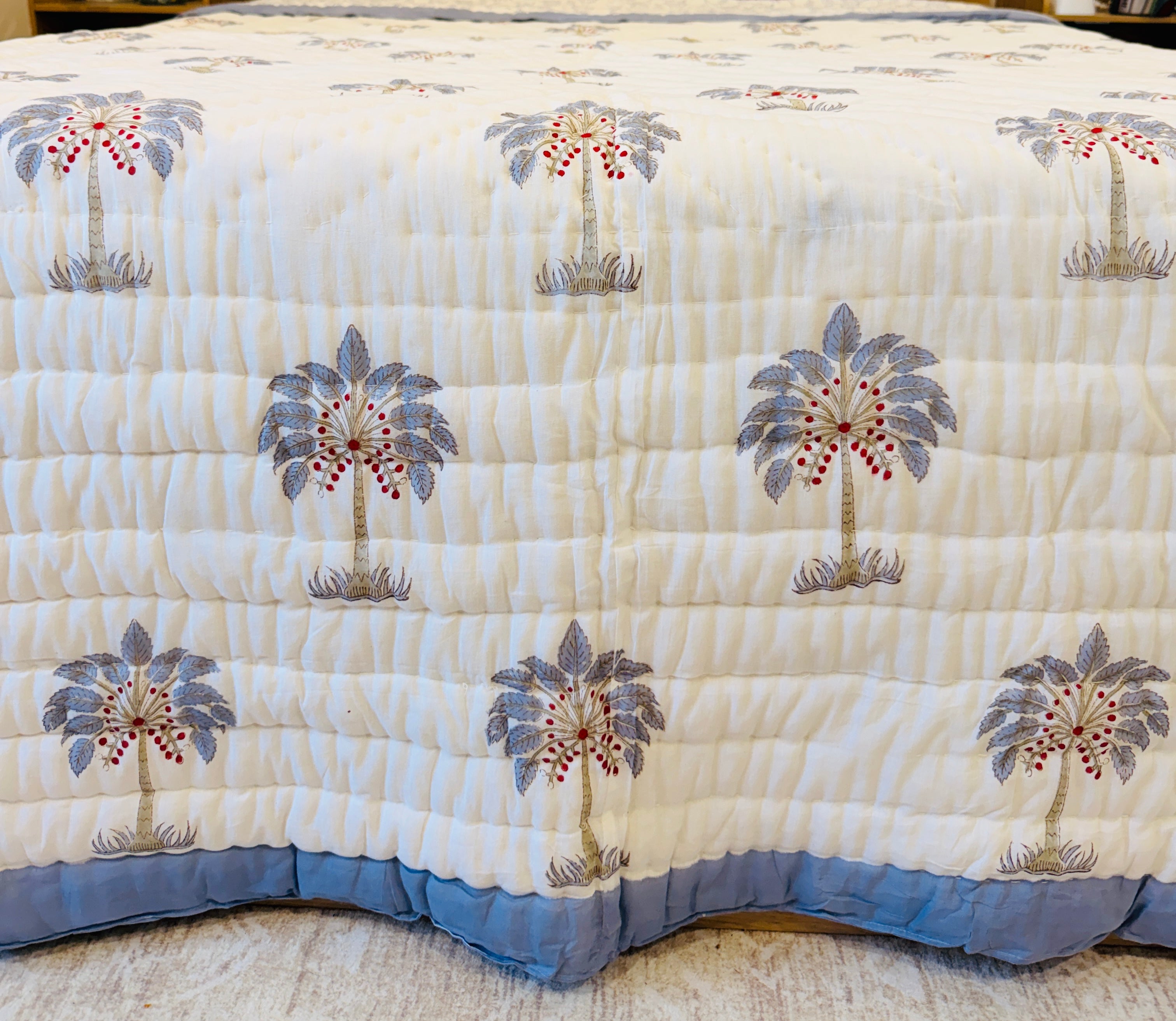 Palm Beach Reversible - Queen Quilt