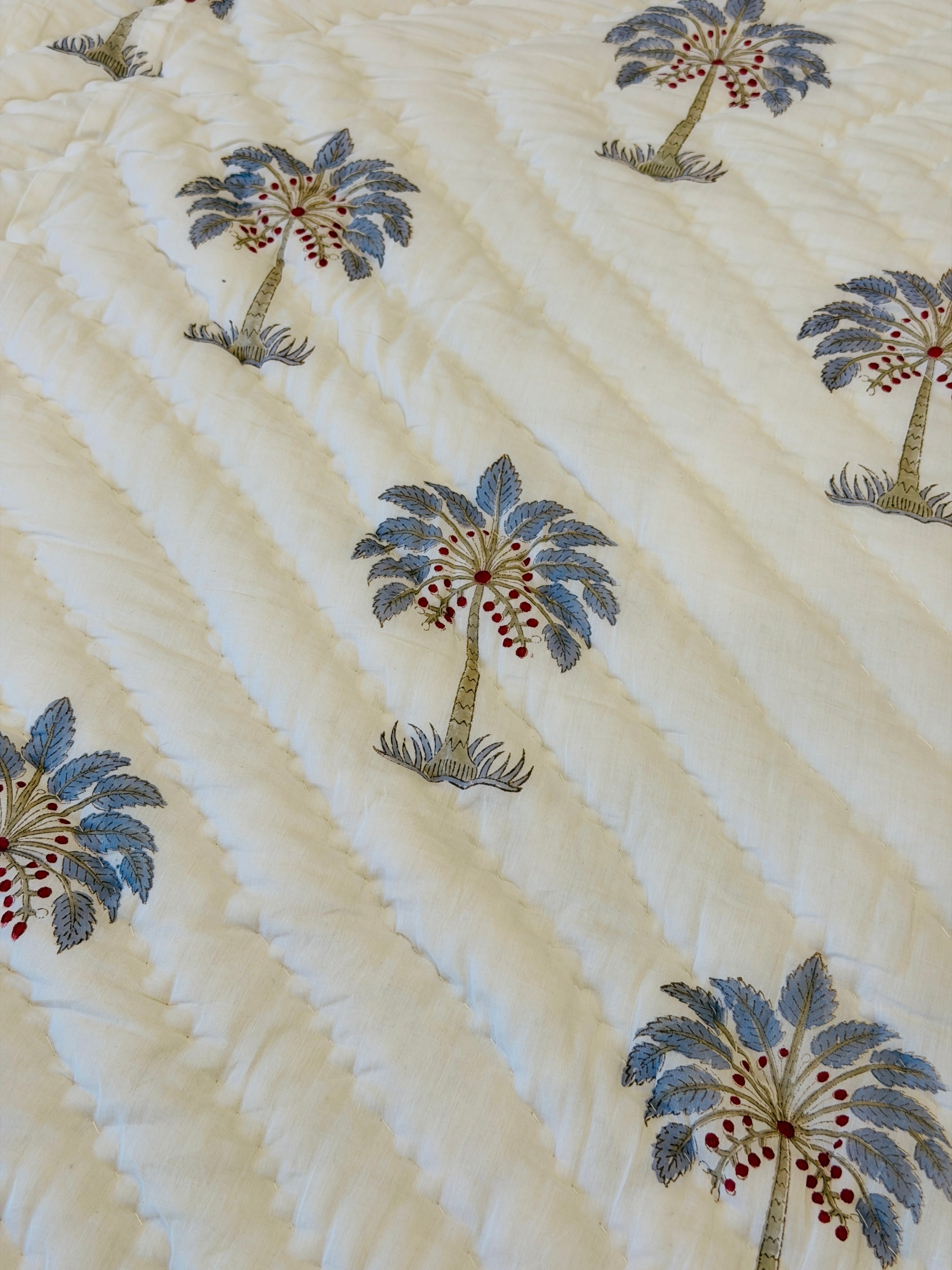Palm Beach Reversible - Queen Quilt